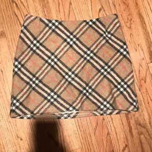 Burberry wool mini skirt